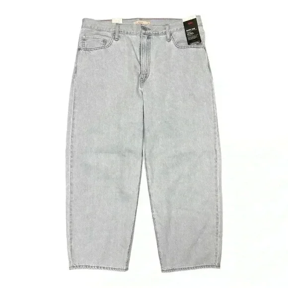Levi’s Baggy Dad Jeans in Light Sugar/Light Wash, size 32x28, NWT